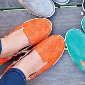 KRUZERS by Fitkicks Orange Travel Shoes Size Small (US 5.5 - 6.5)